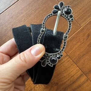 [Banana Republic] Genuine Italian Leather Black Suede Jeweled Buckle Belt
